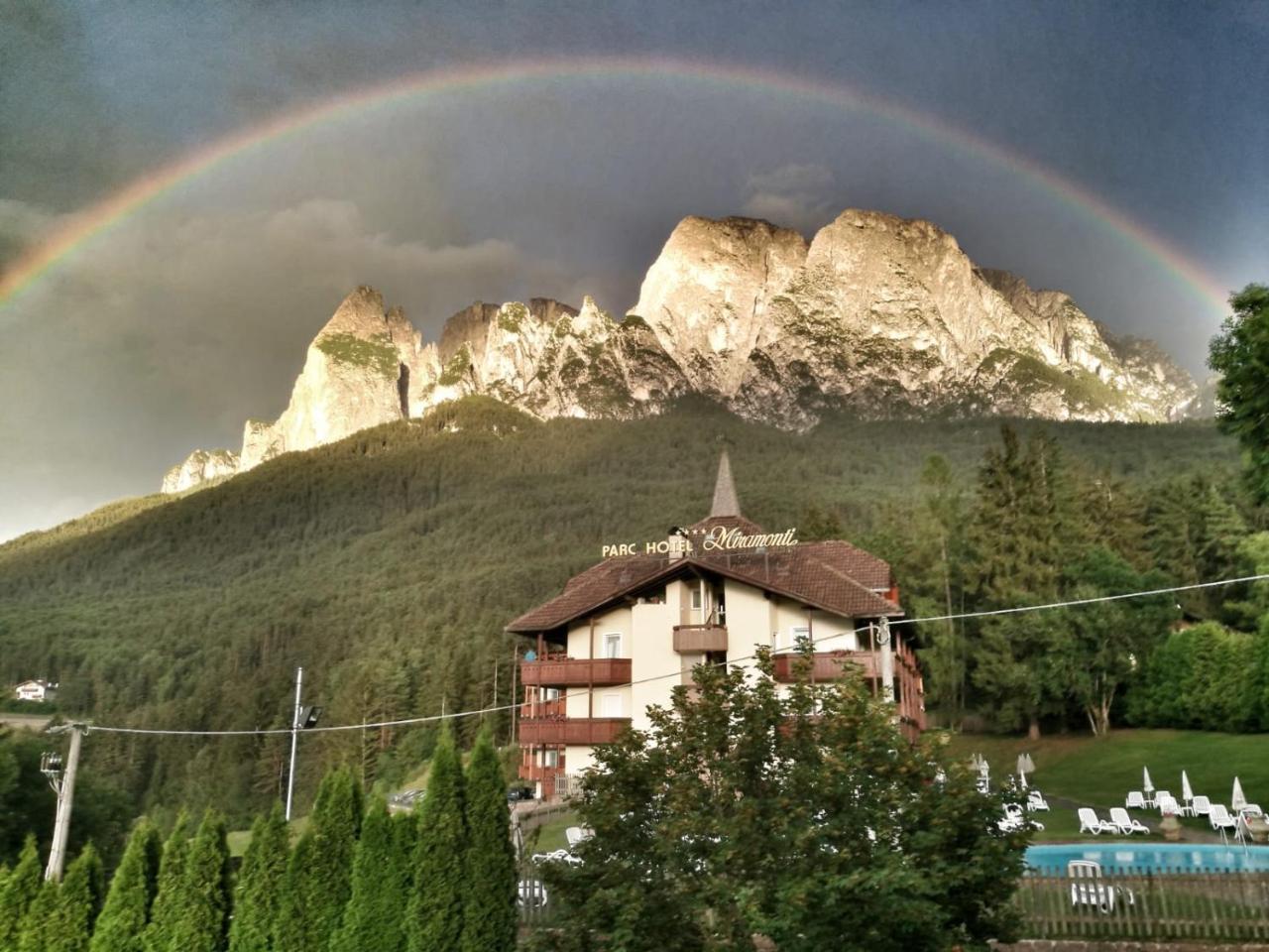 Parc Hotel Miramonti Fie allo Sciliar Luaran gambar